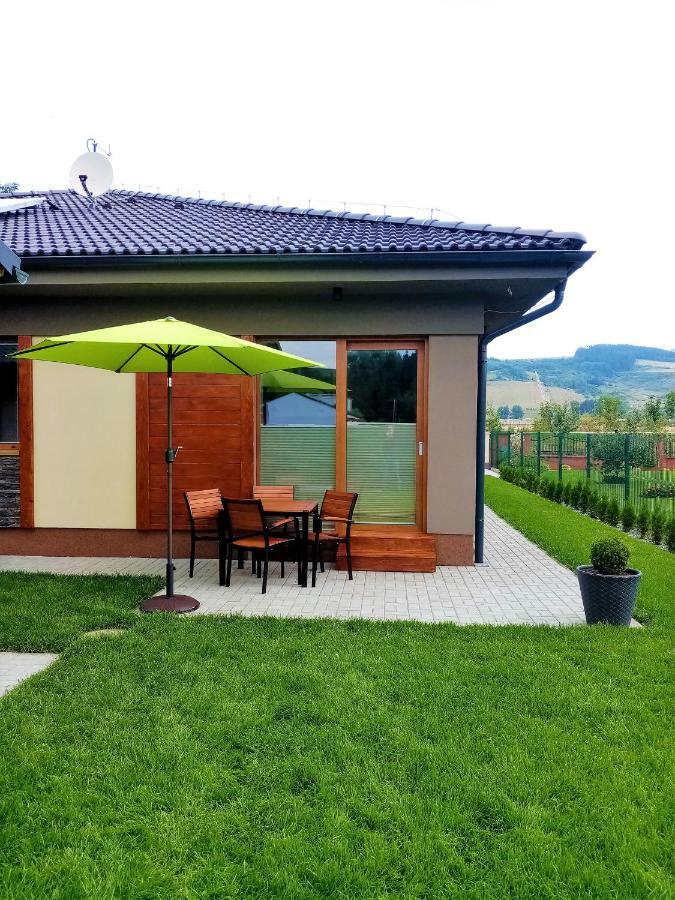 Apartamento Elejan Bešeňová Exterior foto
